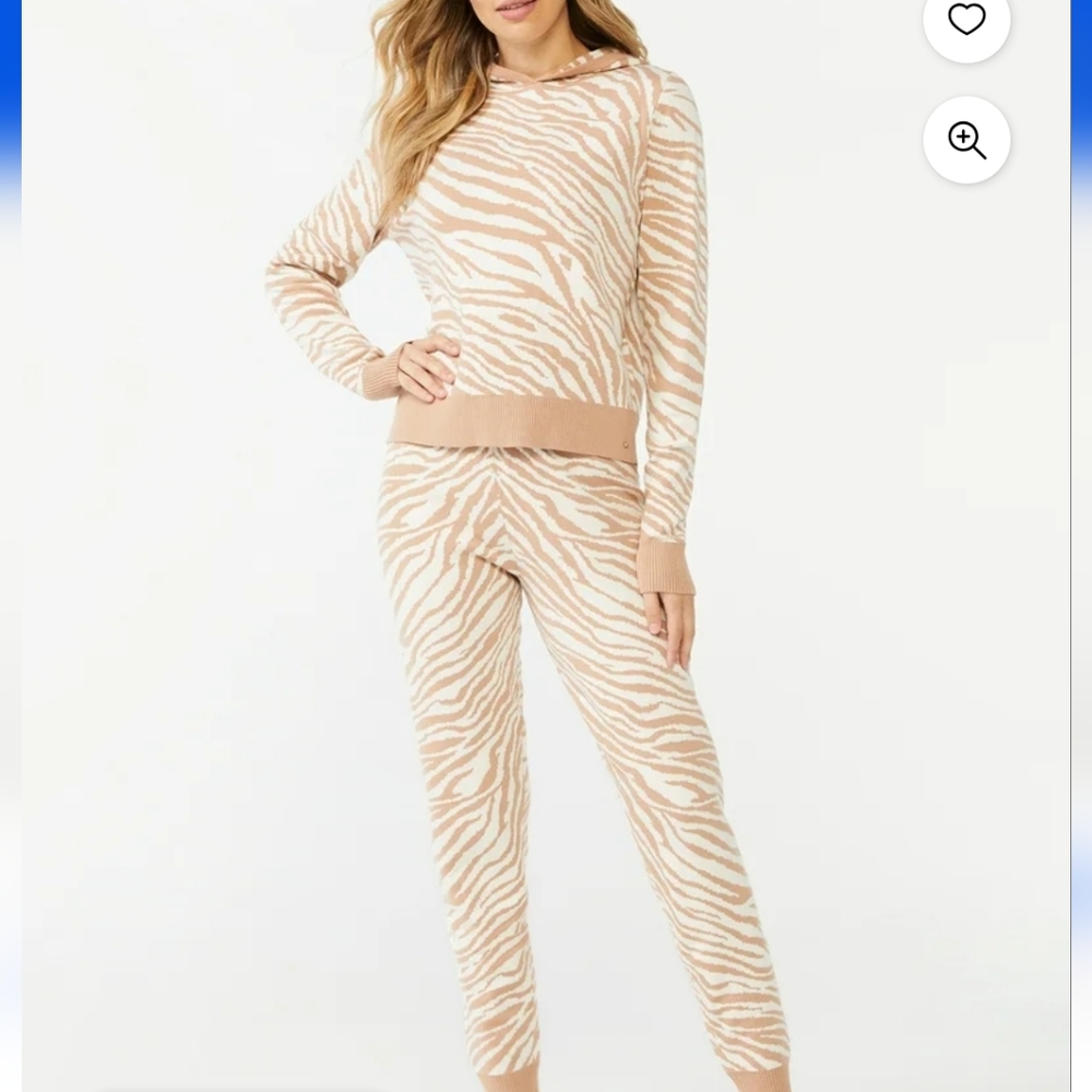 Sofia by Sofia Vergara Tan and White Zebra Print Pajama Set